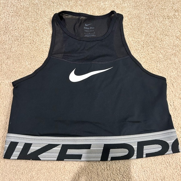Nike Women's Pro Dri-FIT Cropped Graphic Training Shirt Large - Picture 1 of 3